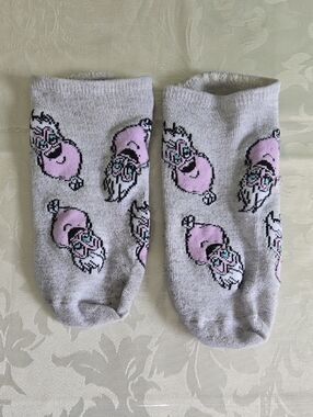 Ursula The Little Mermaid Disney Villian Gray Ankle Socks with Pink Cartoon